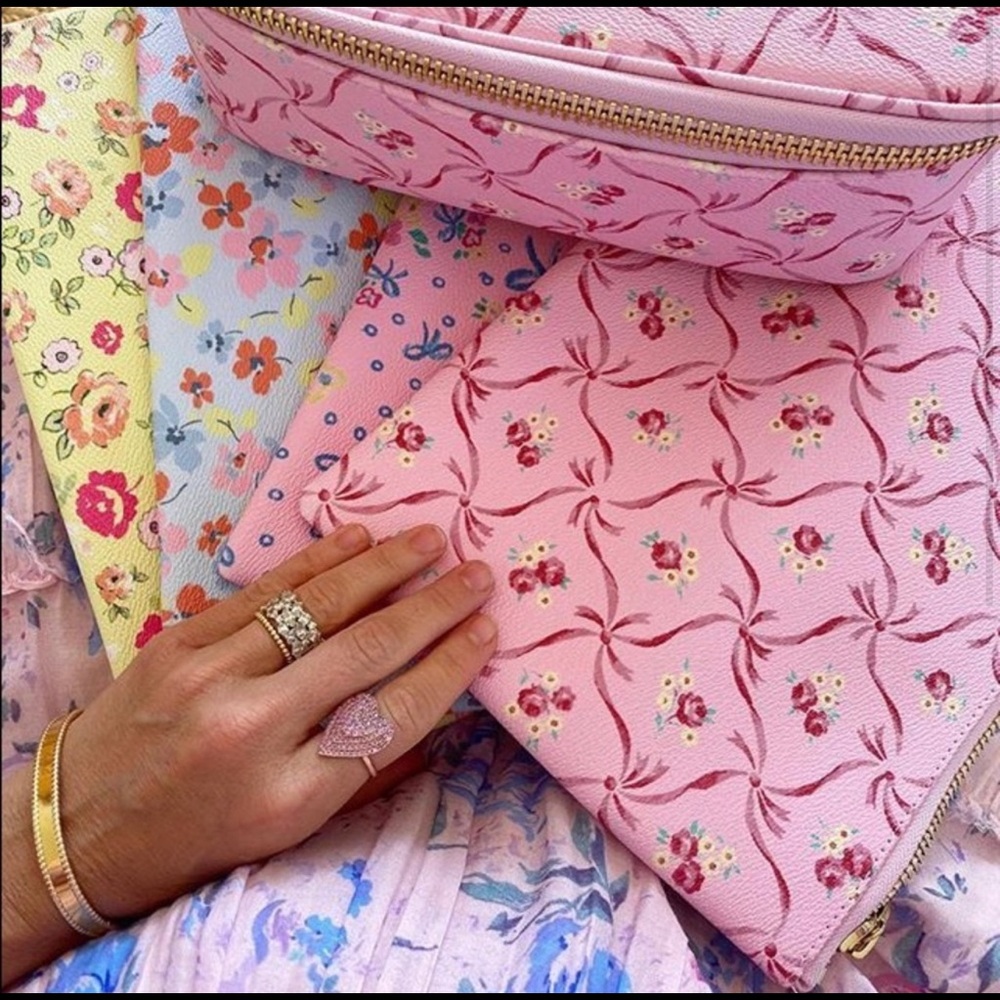 Stoney Clover Lane LoveShackFancy Flat Pouch - Picture 1 of 4